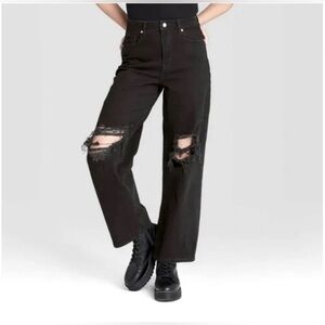 Wild Fable Women’s DISTRESSED Baggy Black Denim Jeans Size 2 NWT